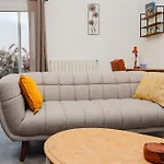 L'escapade Jaune - Jacuzzi, Wi-fi, équipée *
