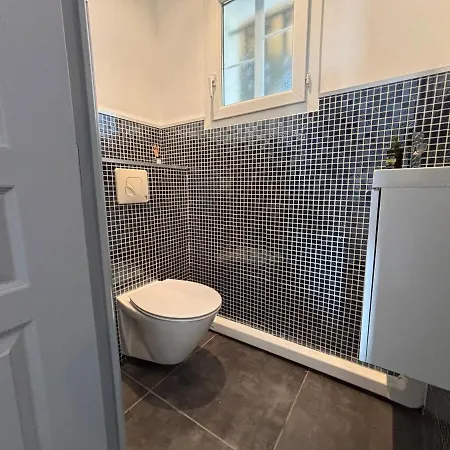 L'escapade Jaune - Jacuzzi, Wi-fi, Equipee Carcassonne