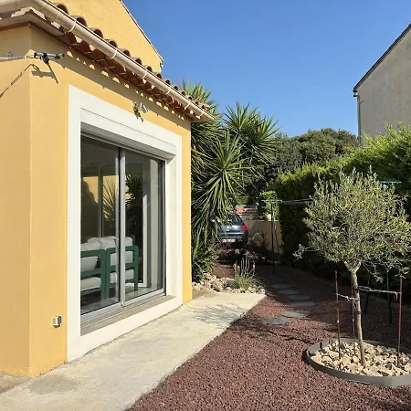 L'escapade Jaune - Jacuzzi, Wi-fi, Equipee Carcassonne