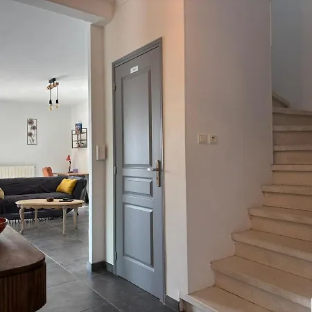 Prázdninový dům L'escapade Jaune - Jacuzzi, Wi-fi, Equipee *