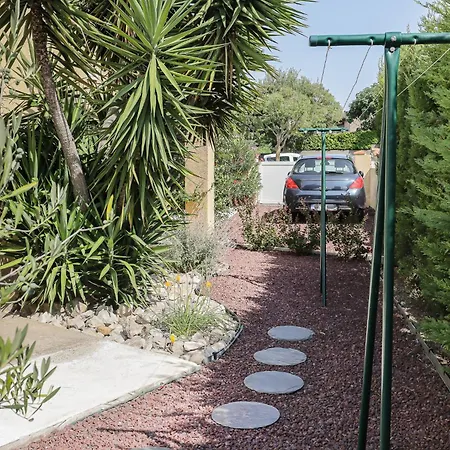 L'escapade Jaune - Jacuzzi, Wi-fi, Equipee * Carcassonne