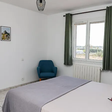 펜션 L'escapade Jaune - Jacuzzi, Wi-fi, Equipee *