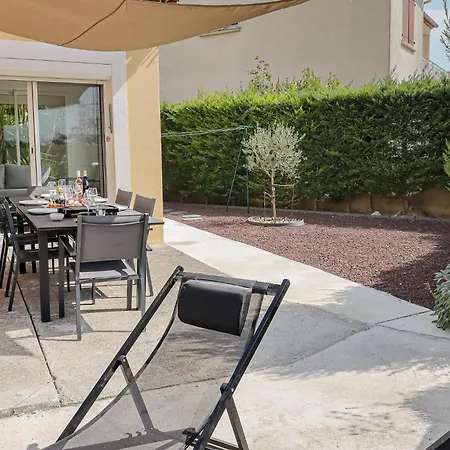 Prázdninový dům L'escapade Jaune - Jacuzzi, Wi-fi, Equipee *