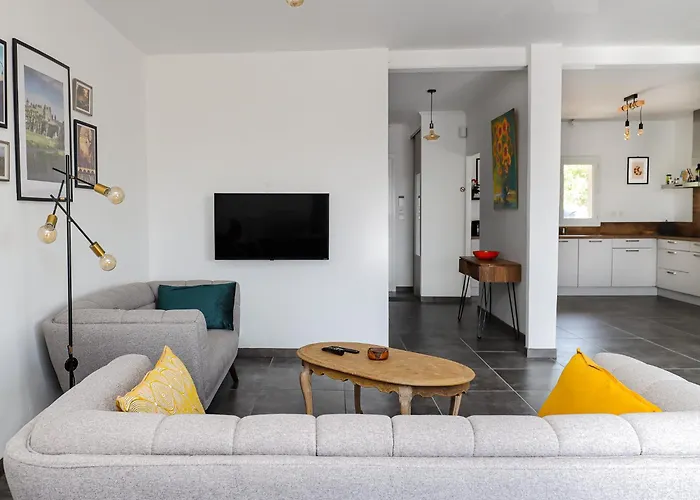 Prázdninový dům L'escapade Jaune - Jacuzzi, Wi-fi, Equipee